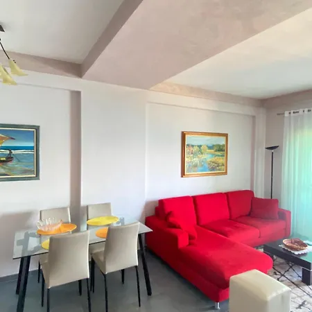 Sunset Serenity Apartment